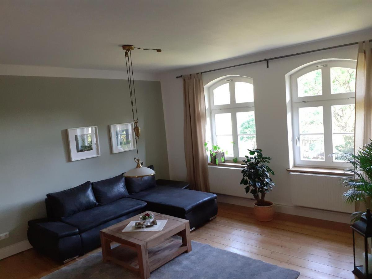 Ferienwohnung Ehemalige Revierfoersterei "Uns Luett" Kuhstorf エクステリア 写真